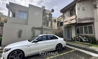 Imagem: Sobrado Geminado Ariribá