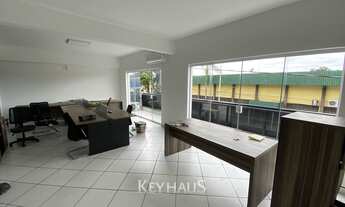 Imagem: Sala Comercial Mobiliada Frente ao Mercado