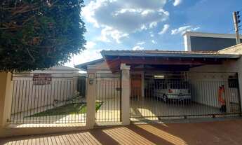 Imagem: CASA PADRÃO, 3 dormitórios, 1 suítes