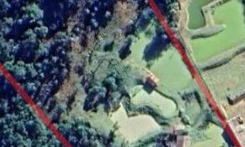 Imagem 7: Chácara em Antonina casa com piscina, vários tanques de peixe, aprisco e nascentes