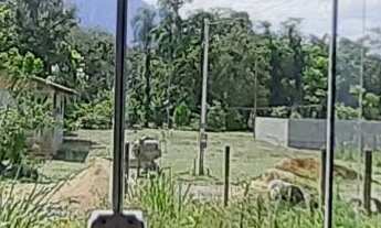 Imagem 2: Casa com laje em alvenaria em fase de finalização com 80m² em terreno de 380m² em Morretes