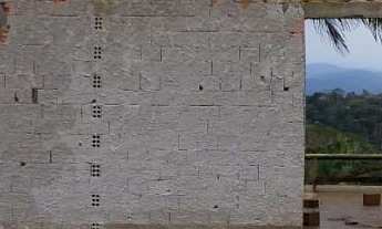 Imagem 1: Chácara com chalé em alvenaria em fase de acabamento em Morretes, 924 metros de terreno