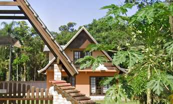 Imagem: Casa Chalé em Vila das Palmeiras, Morretes/PR