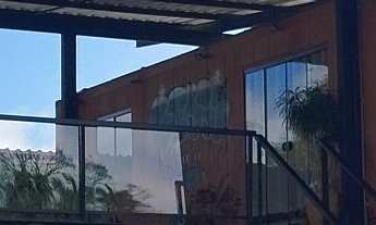 Imagem 4: Casa Duplex e casa continer