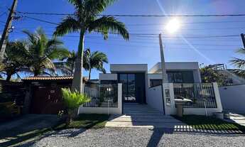 Imagem 2: Casa nova 94 m² construído, 348 m² terreno, 3 quartos (1 suíte) e piscina, apenas 2 q