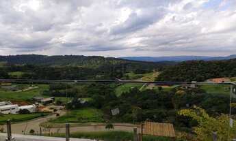 Imagem 5: Casa em Condomínio de alto Padrão no Residencial Vila da Mata em São Roque. Terra do vinho
