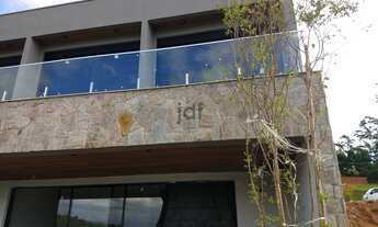 Imagem 3: Casa em Condomínio de alto Padrão no Residencial Vila da Mata em São Roque. Terra do vinho