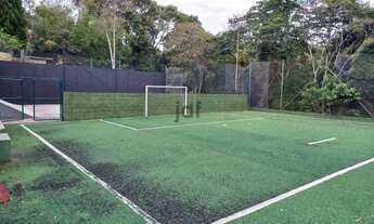 Imagem 6: Chácara com bastante área construída