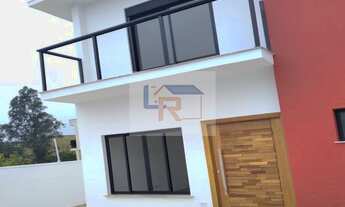 Imagem 2: Sobrado recém construído com 120m² de 3 dormitórios e suíte com closet e terraço