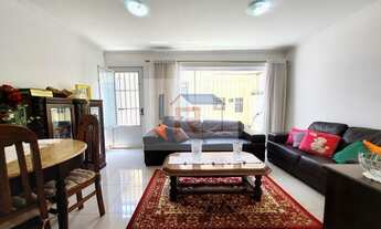 Imagem 5: Sobrado de 127m² ao lado do Mogi Plaza com terreno amplo de esquina ideal para desmembrar