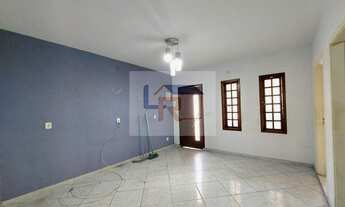 Imagem 3: Sobrado padrão com 3 imóveis independentes ideal para locação residencial ou comercial