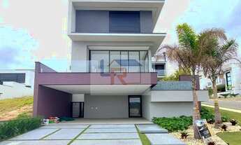 Imagem: Maravilhoso Sobrado com piscina voltada