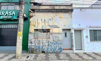 Imagem 2: Casa térrea na região central com excelente localização a apenas 350m² da estação CPTM