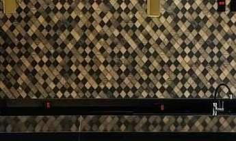 Imagem 5: Casa Térrea finíssimo acabamento 03 dormitórios sendo uma suíte, possui Piscina no Parque