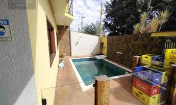 Imagem 2: Casa Sobrado Piscina e 03 dormitórios sendo um suíte no Parque Residencial Jaguari em Amer