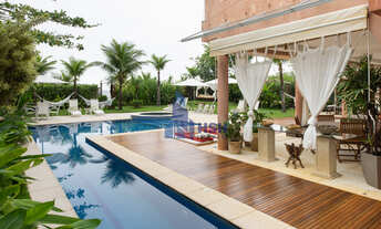 Imagem 2: CASA CINEMATOGRÁFICA NO LITORLA NORTE - BARRA DO UNA - MOBILIADA