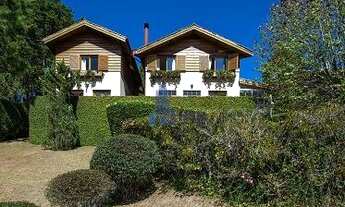 Imagem 5: BELÍSSIMA PROPRIEDADE EM CAMPOS DO JORDÃO - PORTEIRA FECHADA