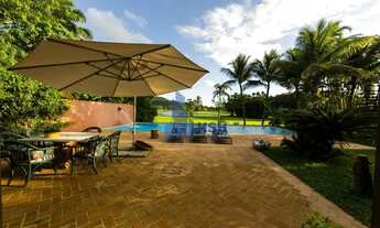 Imagem 5: CASA INCRÍVEL NA PRAIA DE PERNAMBUCO COM 576M², 4 SUÍTES, 8 VAGAS DE GARAGEM