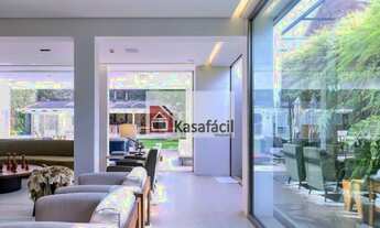 Imagem 4: Casa com 5 suítes , em local excelente no Broolin!!!!