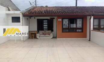 Imagem: Casa à venda no bairro Praia de Leste
