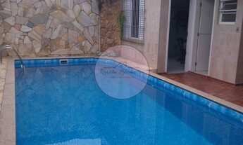 Imagem: Casa Térrea 2 dormitórios, 1 suíte, 4