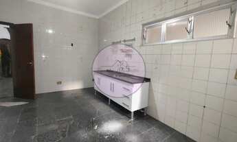 Imagem 2: Casa a venda 3 dormitórios, 2 suítes, 1 vaga de garagem no bairro Ocian, Praia Grande - SP