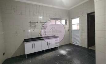 Imagem 3: Casa a venda 3 dormitórios, 2 suítes, 1 vaga de garagem no bairro Ocian, Praia Grande - SP