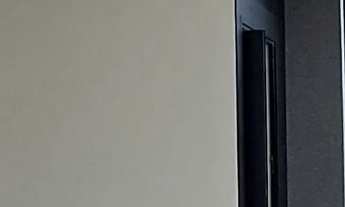 Imagem 4: Casa Moderna com Piscina à Venda em Patos de Minas – 3 Quartos e Acabamento de Alto Padrão