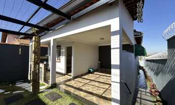Imagem 3: Casa à para locação no Bairro Nossa Senhora de Fátima – 222m², 3 Quartos, Suíte e Área Gou