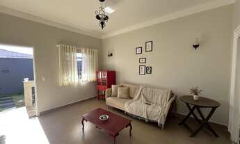 Imagem 6: Casa à para locação no Bairro Nossa Senhora de Fátima – 222m², 3 Quartos, Suíte e Área Gou