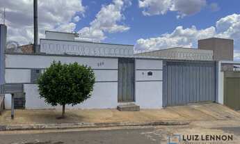 Imagem 3: Casa sozinha no lote à venda no Afonso Queiroz