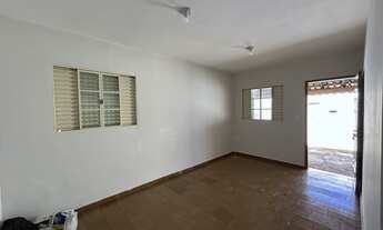 Imagem 4: Casa à venda no bairro Nova Floresta em Patos de Minas-MG