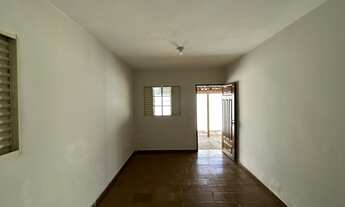 Imagem 6: Casa à venda no bairro Nova Floresta em Patos de Minas-MG