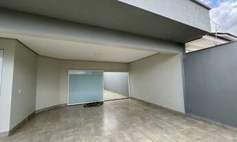 Imagem 2: Casa de Alto Padrão à Venda em Patos de Minas - 205m² de Construção