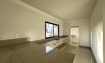 Imagem: Apartamento de 3 Suítes à Venda no Centro