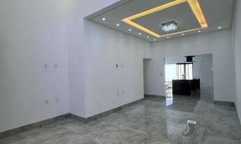 Imagem 2: Casa de Alto Padrão à Venda no Bairro Afonso Queiroz - Patos de Minas