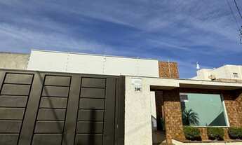 Imagem: Casa à Venda no Bairro Planalto em Patos