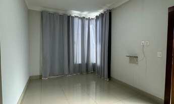 Imagem 5: Casa à Venda no Bairro Planalto em Patos de Minas – 3 Quartos, Suíte com Hidro e Área Gour