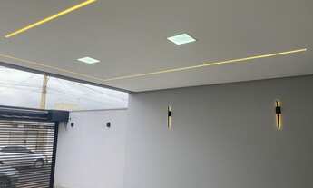 Imagem 5: Casa Moderna à Venda com 3 Quartos (1 Suíte) e Área Gourmet – 300m² no Bairro Tranquilo de