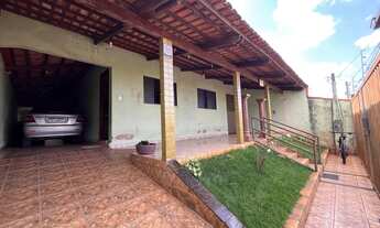 Imagem: Casa à Venda no Bairro Nossa Senhora de