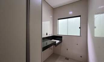 Imagem 7: Casa à Venda no Jardim Itália em Patos de Minas – 3 Quartos, Suíte, Área Gourmet e Acabame