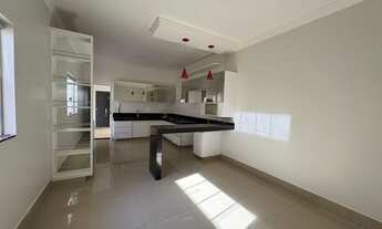 Imagem 6: Casa à Venda no Bairro Boa Vista – 3 Quartos, 2 Suítes, Piscina e Área Gourmet