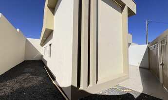 Imagem 2: Casa à Venda no Afonso Queiroz – 3 Quartos, 2 Suítes com Closet e Área Externa