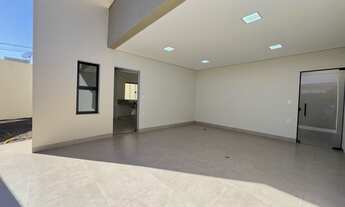 Imagem 3: Casa à Venda no Afonso Queiroz – 3 Quartos, 2 Suítes com Closet e Área Externa