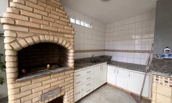 Imagem 5: Casa à Venda no Centro de Patos de Minas – 3 Quartos, Suíte e 330m² de Conforto