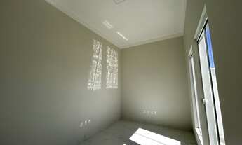 Imagem 3: Casa à Venda no Bairro Afonso Queiroz em Patos de Minas-MG