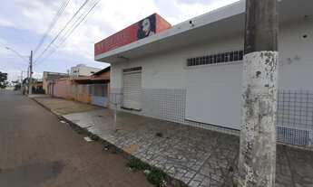 Imagem 3: Casa à Venda no Cristo Redentor – 3 Quartos, 2 Lojas Comerciais e 2 Vagas