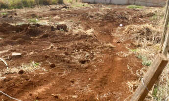 Imagem 4: Lote à Venda no Bairro Chácara Caiçaras - 450m² com Poço Artesiano em Patos de Minas