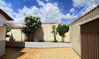 Imagem 2: ???? Casa com Varandas no Bairro Residencial – 240 m² de Terreno! R$ 240 Mil em Patos de M