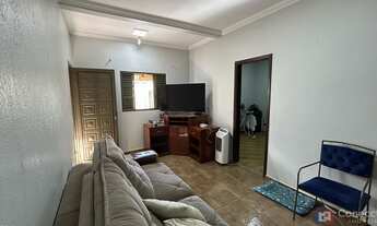 Imagem 4: Casa à Venda no Bairro Nova Floresta – 3 Quartos, Suíte, Varanda Gourmet!